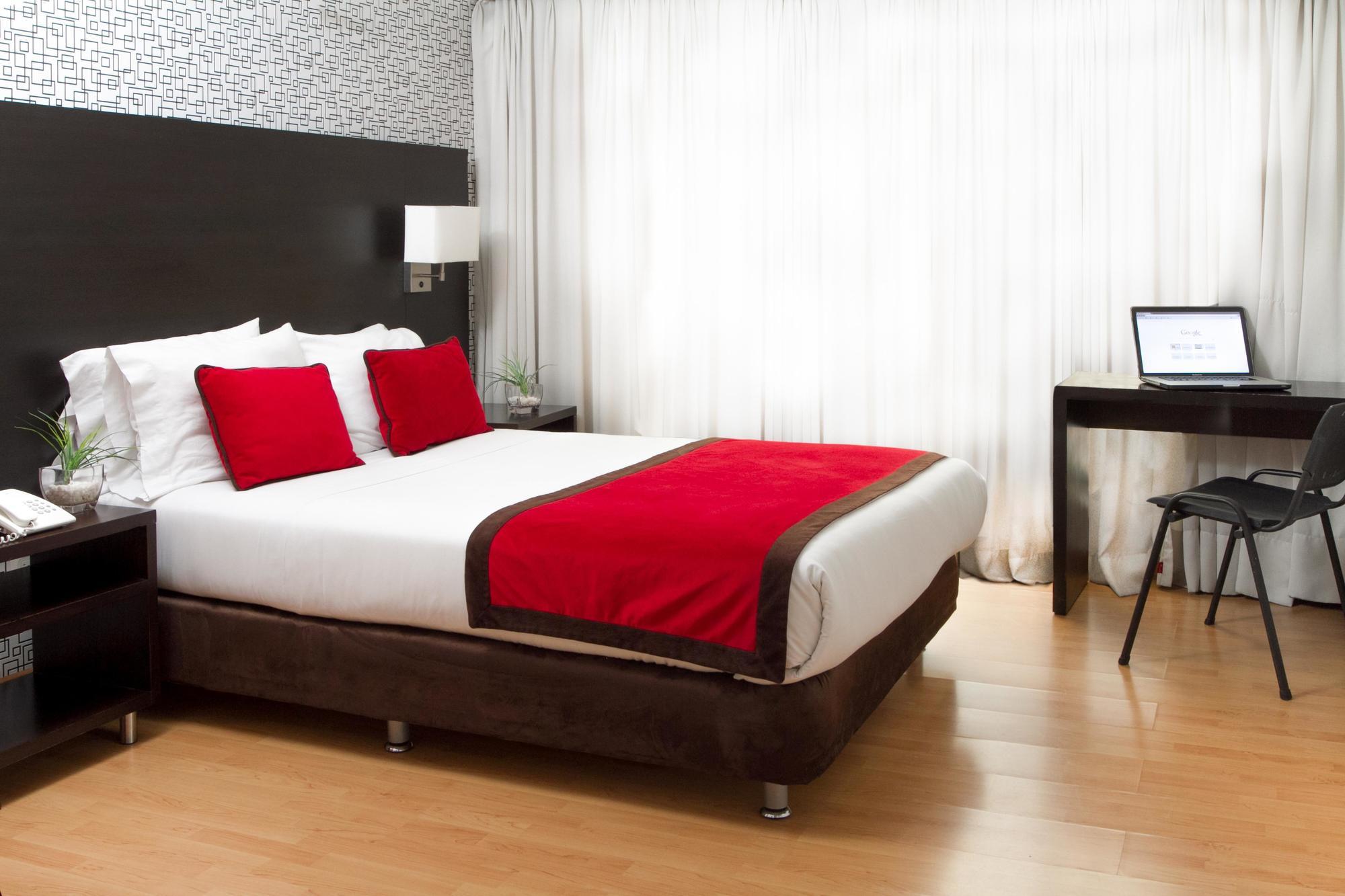 Hotel L'Etoile Javeriana Богота Экстерьер фото